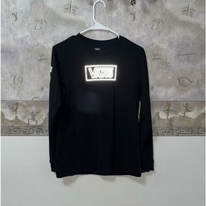 Women’s Vans long sleeve tee. Pre loved condition. Black and white.